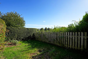Meadow Bank Avenue